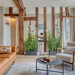 La Venelle Saint-nicolas Апартаменты *