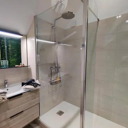 La Venelle Saint-nicolas 公寓