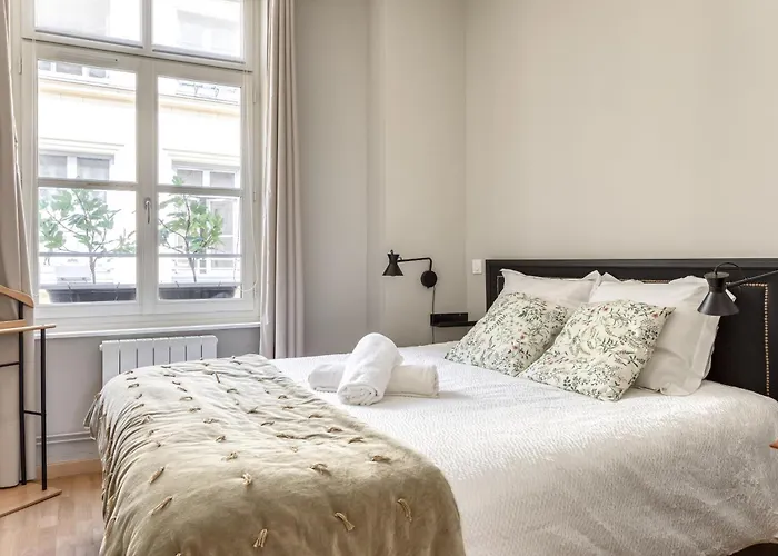 La Venelle Saint-nicolas Апартаменты *